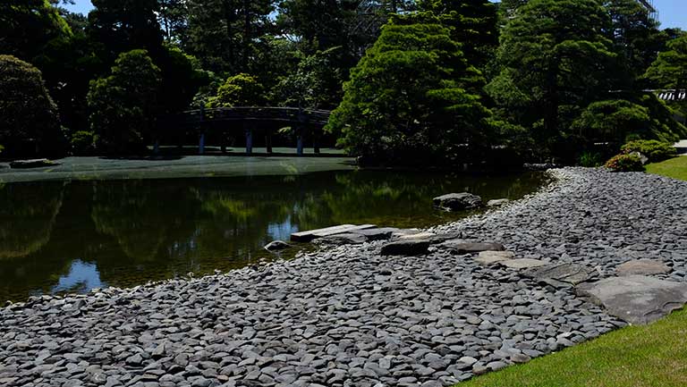 gyoen-migiwa.jpg
